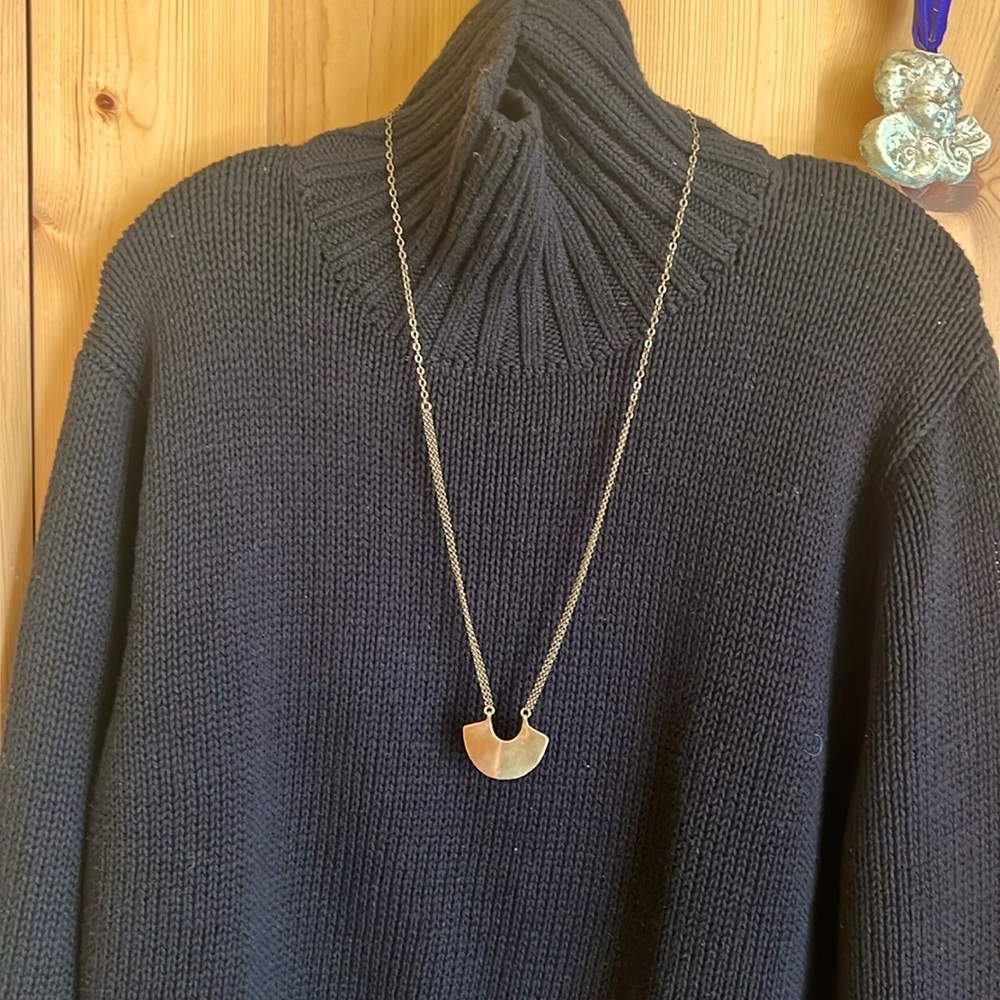 Brass pendant necklace NWOT